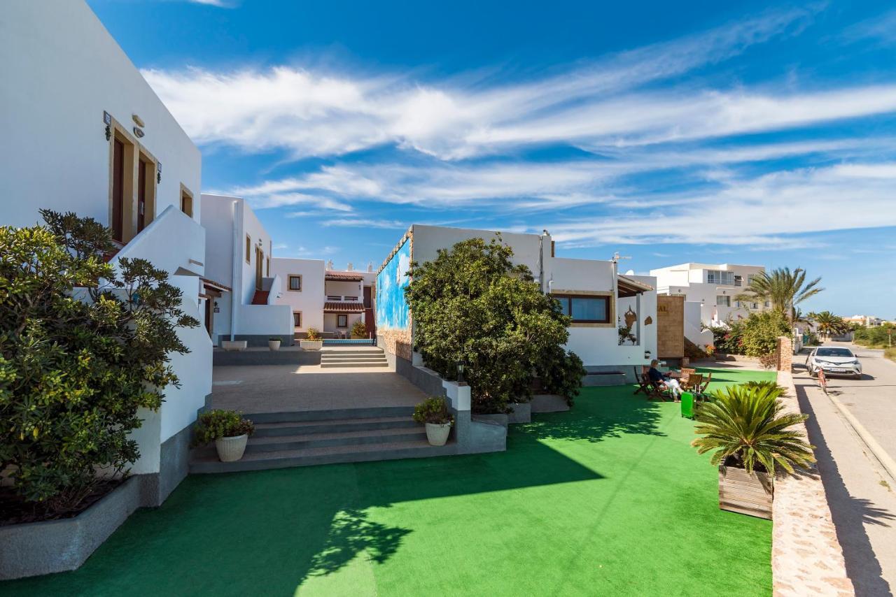 Apartamentos Mar Y Sal La Savina  Exterior photo